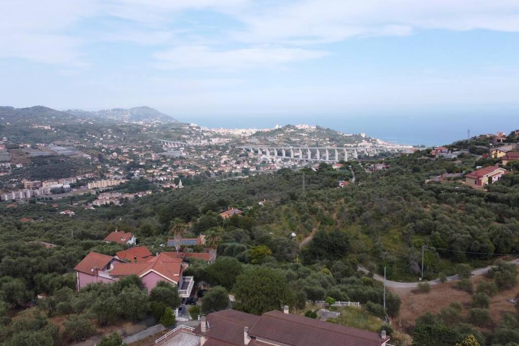 Casa Solemar Villa Imperia Exterior foto